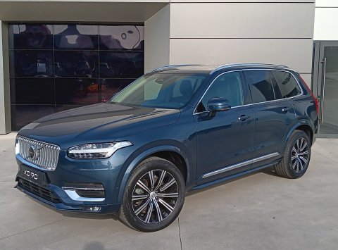 Volvo XC90 B5 (D) AWD AT8 PLUS BRIGHT 7s.