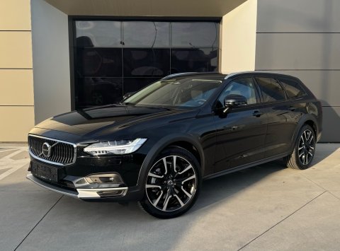 Volvo V90 CROSS COUNTRY PLUS B4 AWD AT8